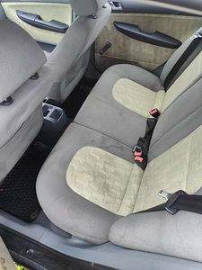 Skoda Fabia (9 foto / 9)