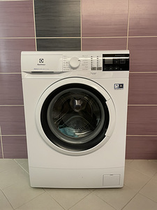 Pesumasin Electrolux (4 kg) EW6S404W (2 foto / 2)
