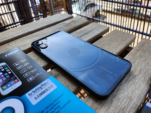Nothing Phone (1) 8+128GB Black (2 foto / 7)