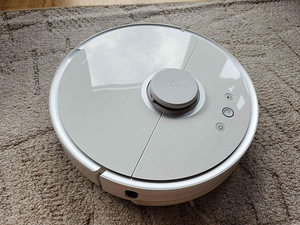 Roborock S50 White + New Spare Parts (2 foto / 4)