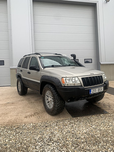 Jeep Grand Cherokee 4.0 R6 140kw (3 foto / 8)