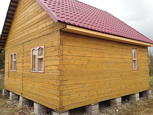 Новый брусовой дом рядом с озером в 29 км. от СПб.