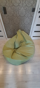 Мягкое кресло (2 фото из 3)