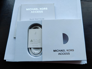 Michael Kors Access Runway MKT5044 naiste nutikell (4 foto / 6)