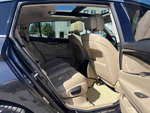 Продам BMW 530 GT (12 фото из 15)