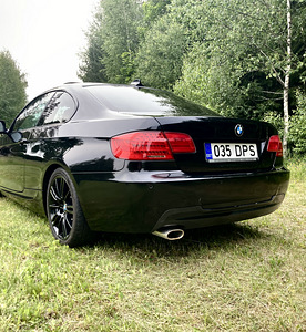 BMW 320 2.0 120kw (2 foto / 12)