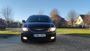 CHRYSLER GRAND VOYAGER, 128 kW, 2003 4WD (2 foto / 14)