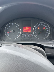 Vw golf 5 (5 фото из 5)
