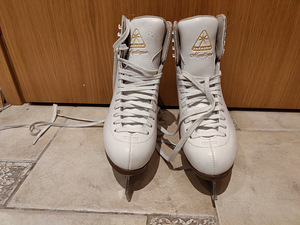 Laste iluuisud Jackson Mystique (s. 34.5) (1 foto / 4)