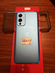 OnePlus 9 256 ГБ (2 фото из 2)