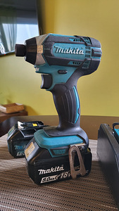 Makita (1 фото из 3)