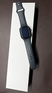 Apple Watch Series 7, 41mm, battery health 84% (1 foto / 4)