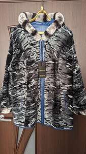Куртка женская кожаная двухсторонняя, новая