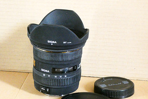 Объектив Sigma 10-20mm F4-5,6 (2 фото из 3)