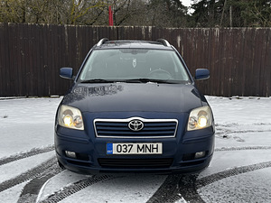 Toyota Avensis 1.8 95kW (2 foto / 12)