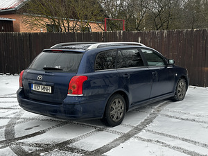 Toyota Avensis 1.8 95kW (6 foto / 12)