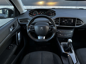 Peugeot 308 1.6 92kW (10 foto / 15)