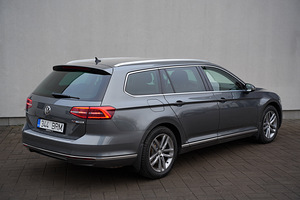 Volkswagen Passat Highline 1.4 110kW (3 foto / 15)