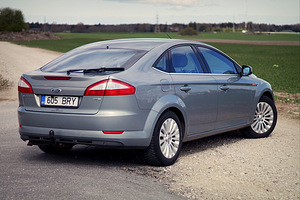 Ford Mondeo Titanium X 2.0 R4 TDCI Duratorq 103kW (3 foto / 11)