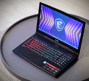 MSI GP63 Leopard 8RE i7; GTX1060 6GB; 32GB; 2TB; Win11 (1 foto / 7)