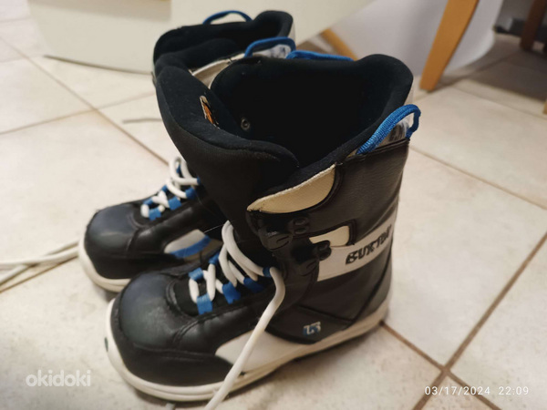 Ботинки для сноуборда Burton, размер 35 (фото #1)