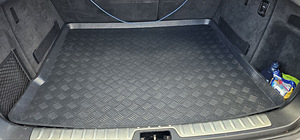 BMW X6 pagasiruumi vaip (6 foto / 6)