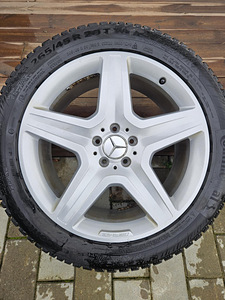 5x112 R20 Mercedes-Benz valuveljed naastrehvidega (1 foto / 6)