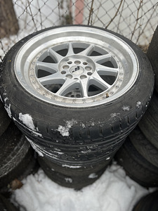 Japan Racing JR26 5x114,3 (1 foto / 1)