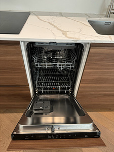 Угловая кухня – IKEA (6 фото из 10)