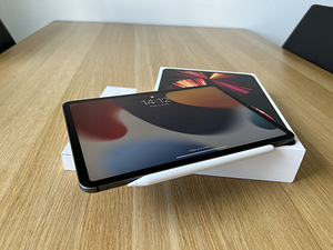 iPad Pro 11'' 5G 128GB + apple pencil 2 gen + apple org case (1 foto / 4)