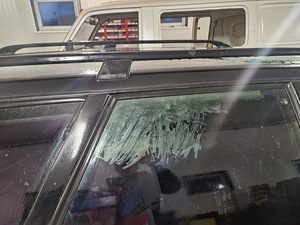 Audi 80 B4 1.8TQ projekt (7 foto / 14)