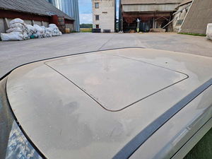 1986 Mercedes-Benz W124 300d manuaal TÜ 11.2024 (8 foto / 11)