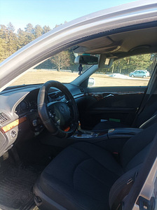 2002 Mercedes E270 w211 130kw (7 foto / 12)