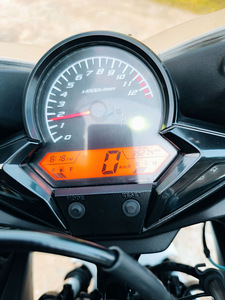 Honda CBR125r 2013 (9 фото из 9)