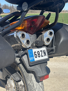 Honda vfr800 (6 фото из 10)