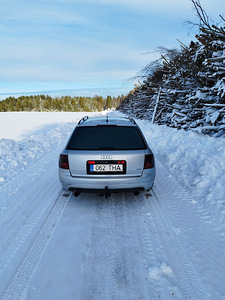 Ауди а6 4.2 v8 мануал (7 фото из 7)