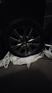Lexus 235/45R18 GOOD YEAR (3 foto / 6)
