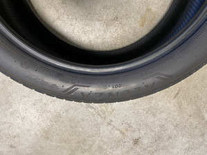275/40/20 Bridgestone Alenza 001 (6 foto / 8)