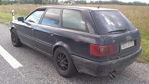 Audi 80 AVANT 1,9 66kW (2 foto / 5)