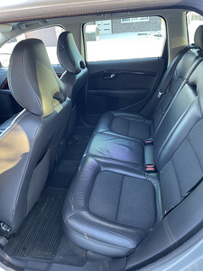 Volvo V70 Momentum 2.4 120kW (12 foto / 14)