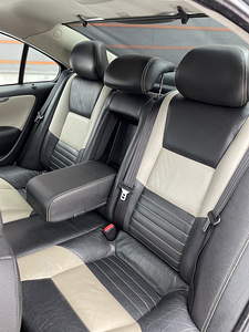 Volvo S60 Facelift 2.4 120kw diisel (8 foto / 14)
