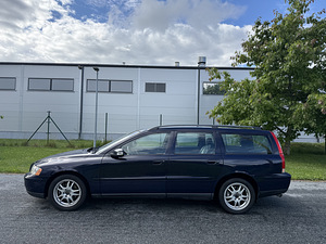 Volvo v70 2.4d 12”кВт (4 фото из 13)