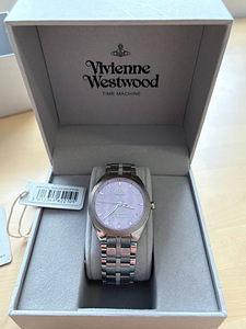 Vivienne Westwood Mews watch (4 foto / 4)