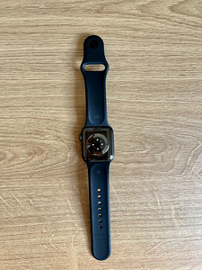 Apple Watch series 6 40 mm (2 foto / 5)