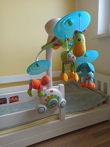 Karusell võrevoodile Fisher Price (1 foto / 1)