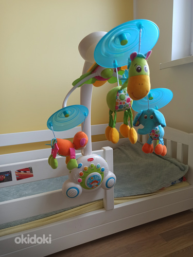 Карусель для кроватки Fisher Price