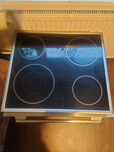 Electrolux pliit ja ahi (2 foto / 2)