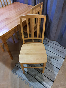 Käsitööna valminud tool (2 foto / 5)