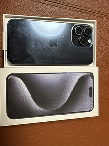 iPhone 15 pro max 256gb blue titanium (7 foto / 9)