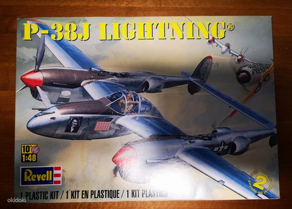 Revell P-38J Lightning 85-5479 1:48 komplekt (foto #1)